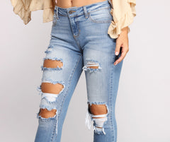 Mid Rise Frayed Cropped Skinny Jeans