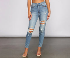Bella Super High-Rise Destructed Skinny Jeans